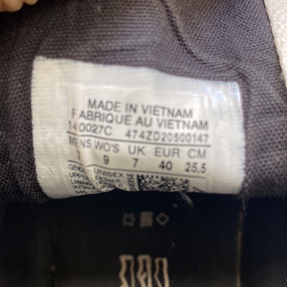 Converse
Men's Blue Chuck Taylor All Star Leather High-top - Picture 9 of 9